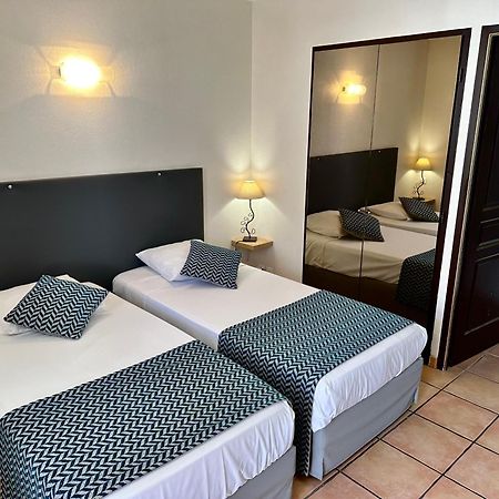 Logis Hotel Les II Mas - Perpignan Sud Cabestany Exterior foto